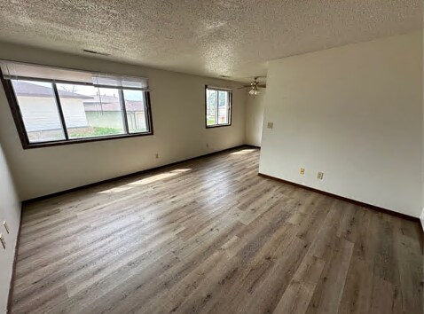 Photo - 922 Boston Way Unidad B6