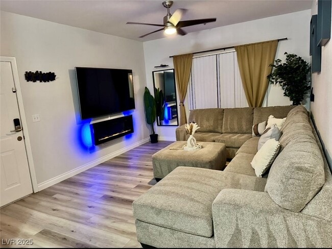 Building Photo - 6955 N Durango Dr Unit 1009 Rental