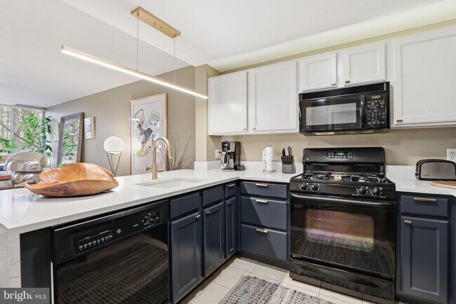 Photo - 350 G St SW Unit N217