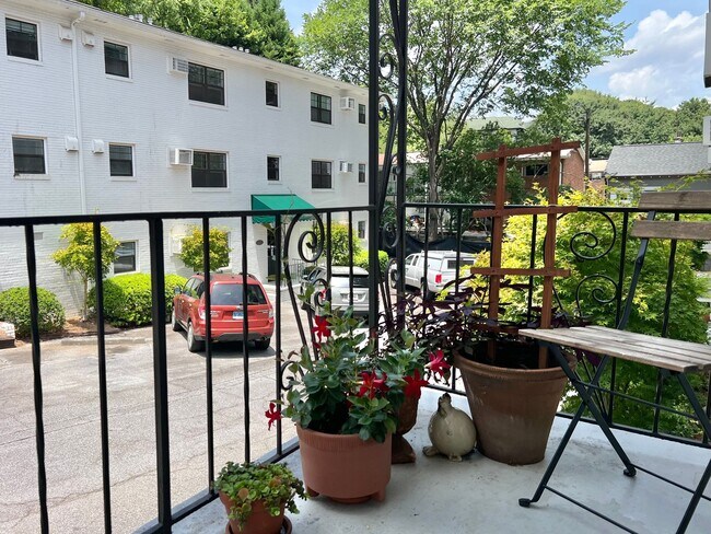 Photo - Live in the Heart of ATL! ~ 1 Bedroom ready January! Unit 286-08