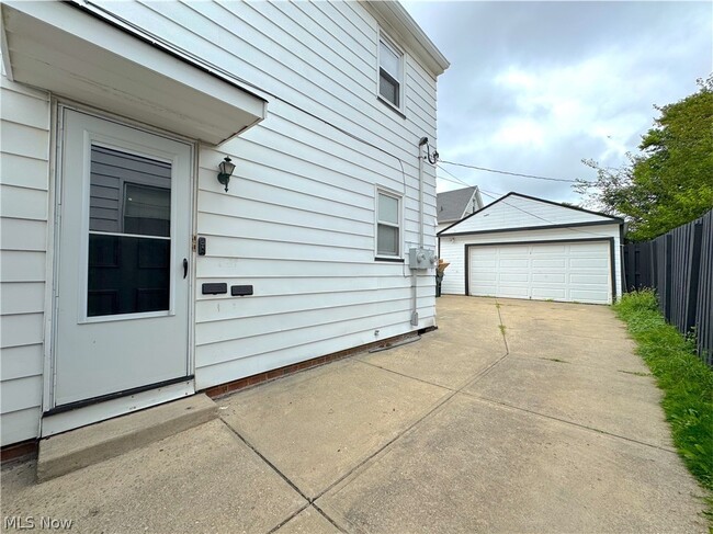 Photo - 9309 Garfield Blvd