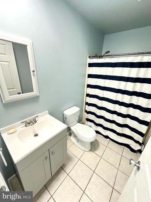 Photo - 4672 Umbria St