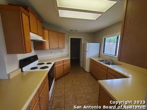 Photo - 5715 Allbrook