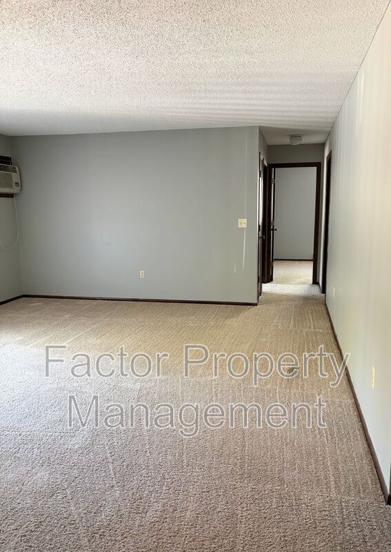 Photo - 418 Allan Ave Unit 6