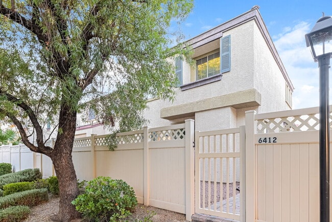 Photo - 6412 Yucca Ridge Ct