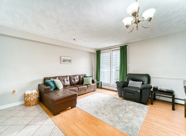 Photo - 5778-5778 South St Unité 215