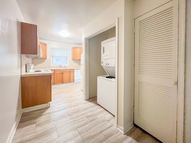 Photo - 26 Fox Hill Dr