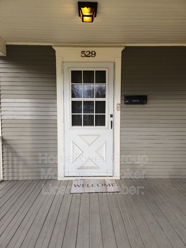 Photo - 529 Brooks St