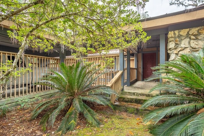 Photo - Wakulla River Retreat Vacation Rental