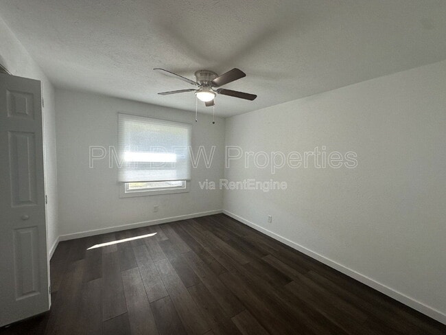 Photo - 3304 Mayhew Dr