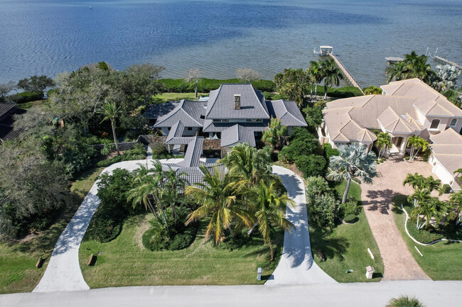 Photo - 722 Loggerhead Island Dr House