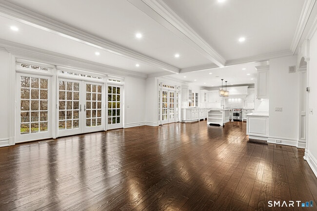 Photo - 93 Mansfield Ave