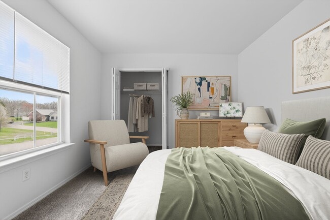 Welcome to Mansions at Delmar, an Eagle Rock Community, where modern living meets comfort. Our beautifully designed bedrooms offer a serene retreat. Don't miss out on making this your new home! Schedule a tour today to see it for yourself!
