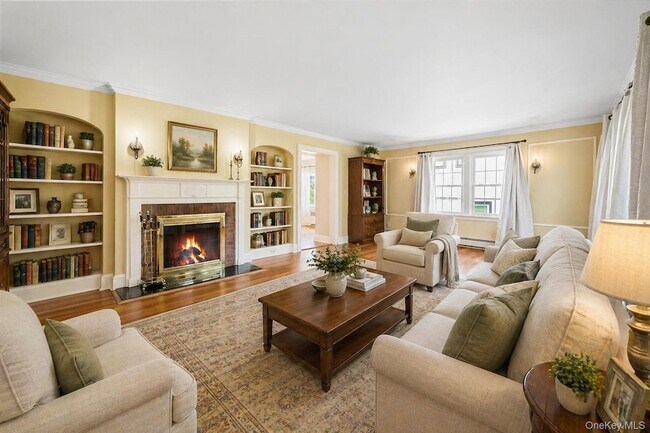 Photo - 72 Grand Blvd