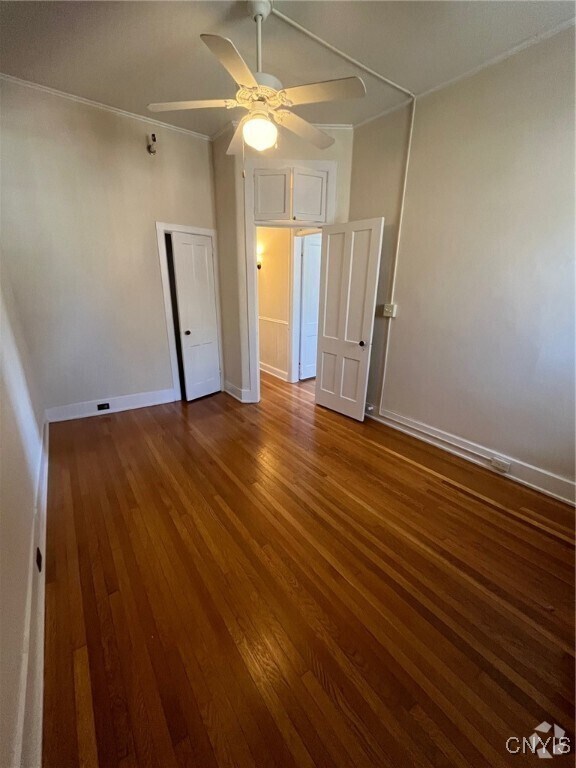Building Photo - 170 Kenwood Ave Rental