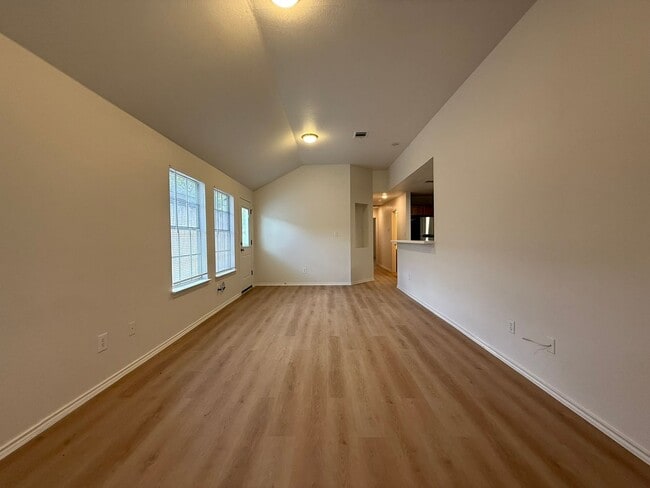 Photo - Tohara Properties1 (1209 Armadillo Rd) Unit A