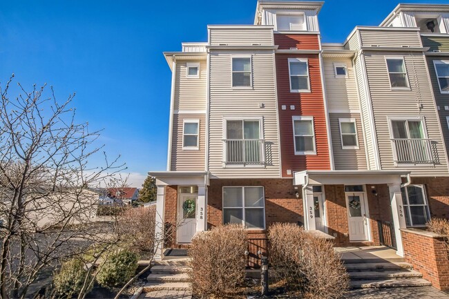 Gorgeous Conshohocken 3 Bedroom, 2.5 Bath ... - Gorgeous Conshohocken 3 Bedroom, 2.5 Bath ... Casa Adosada