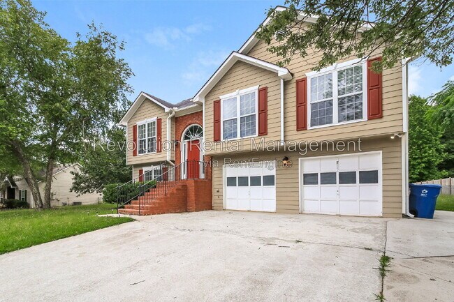 Photo - 1055 Leighs Brook Way