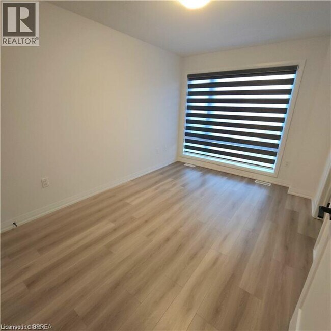 Photo - 55 TOM BROWN Dr