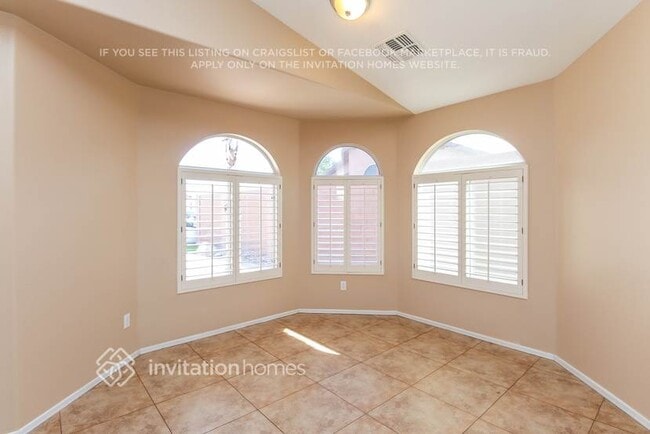 Photo - 6551 E Auburn St