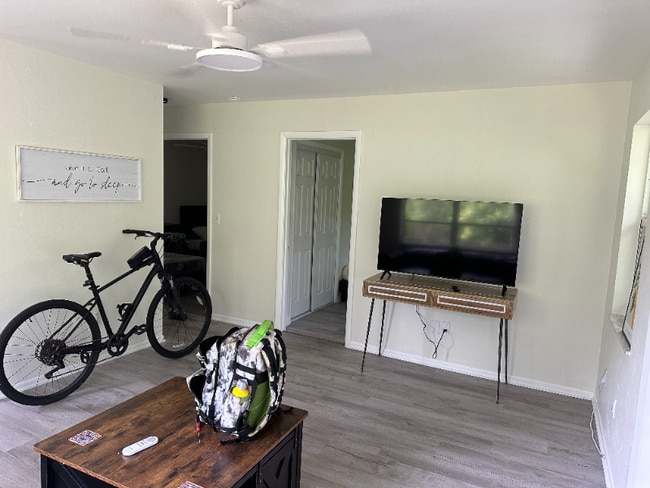 Photo - 10281-10283 Carolina St Unit 10281