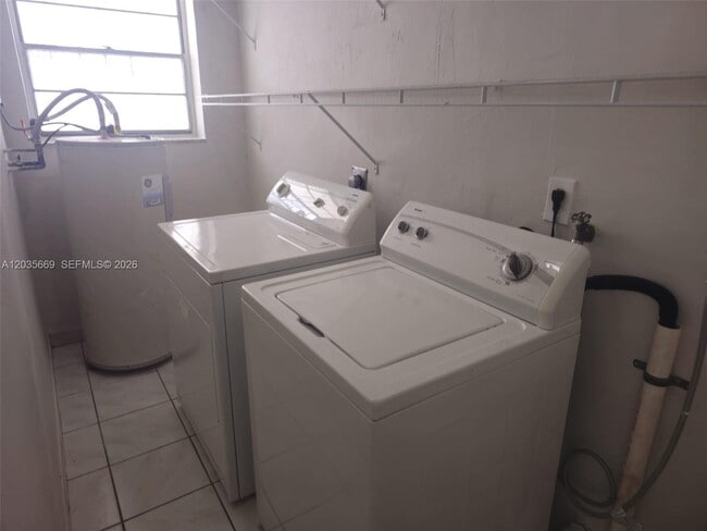 Photo - 2521 NW 13th Ave Unidad 2521