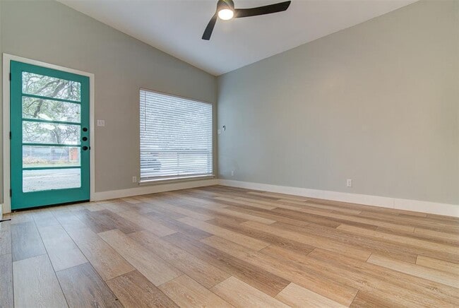 Photo - 4707 Menchaca Rd