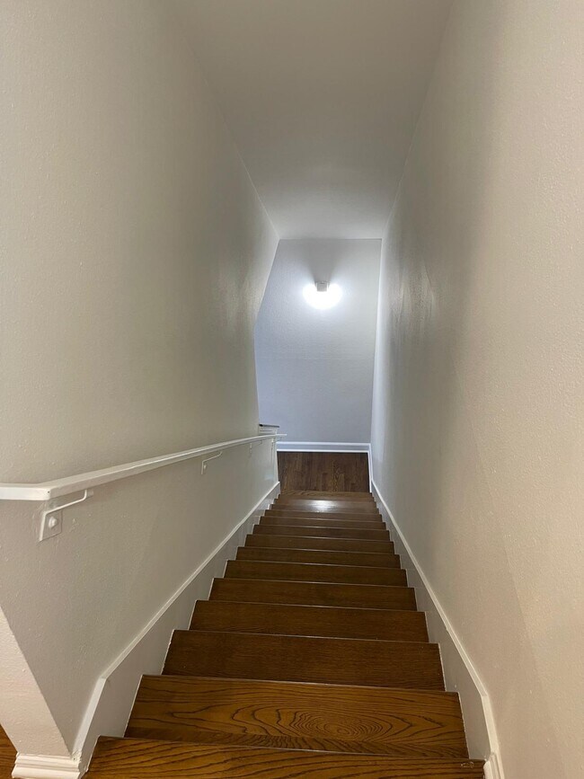 Photo - 12244 Magnolia Blvd