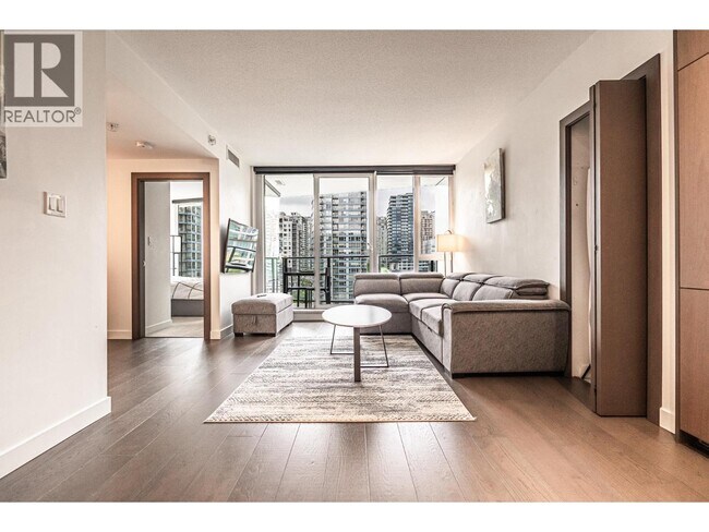 Photo - 68 Smithe St Unit 1121