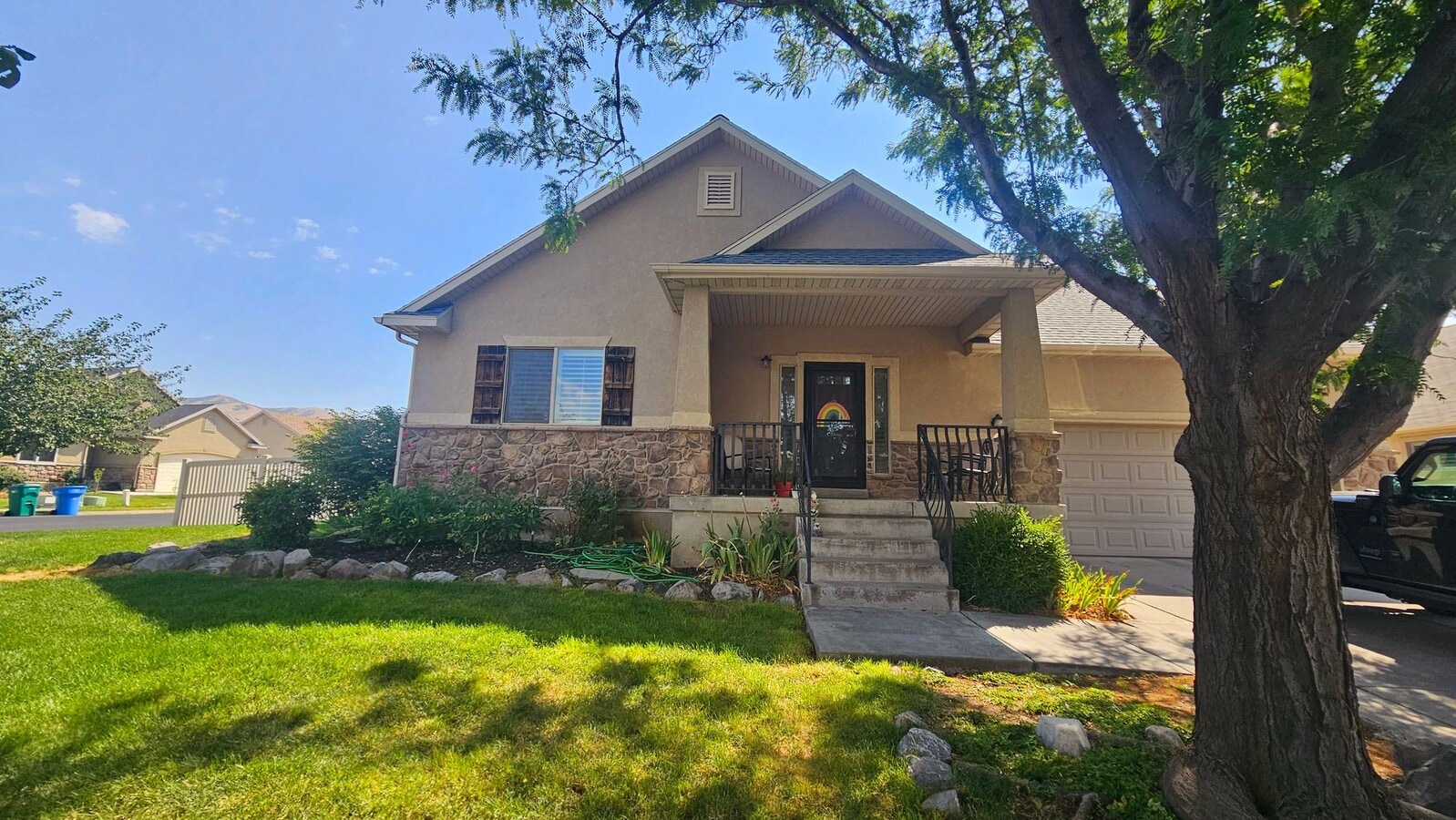Clean & Spacious 5 Bed, 3 Bath Home in Lehi - Clean & Spacious 5 Bed, 3 Bath Home in Lehi