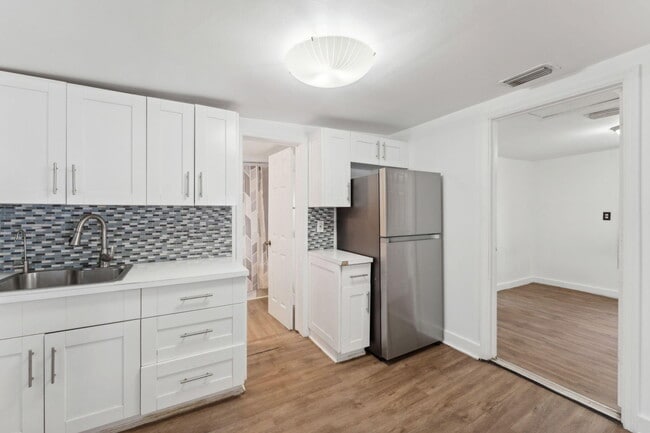 Photo - 1204 NW 70th St