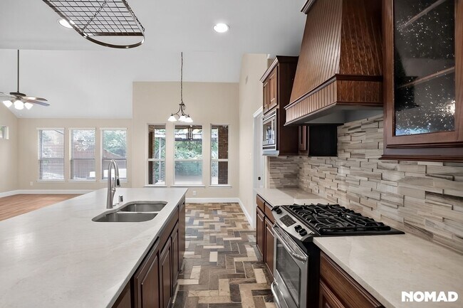 6523 Prairie Flower Trail