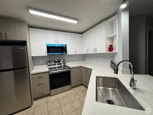 Building Photo - 4025 W McNab Rd Unit 212E Rental