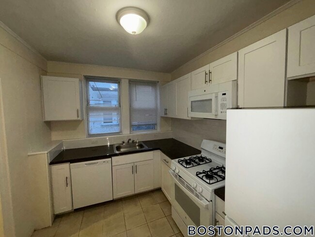 Photo - 518 Cambridge St Unit 7