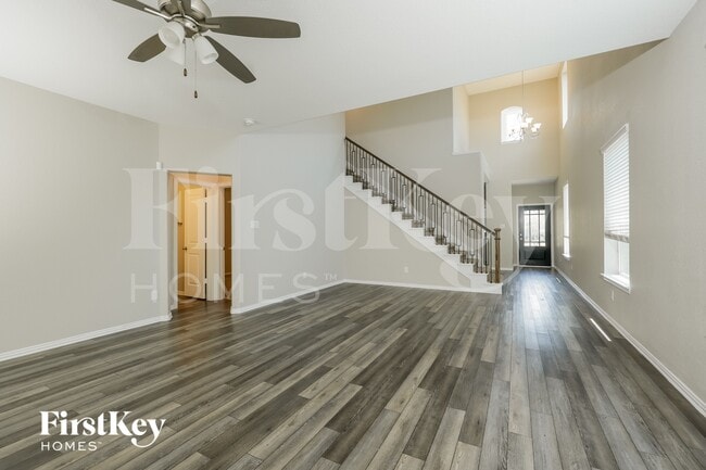 Photo - 29884 Dovetail Blf Ln