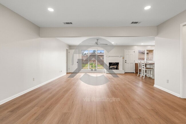 Photo - 9812 Coppersmith Ln