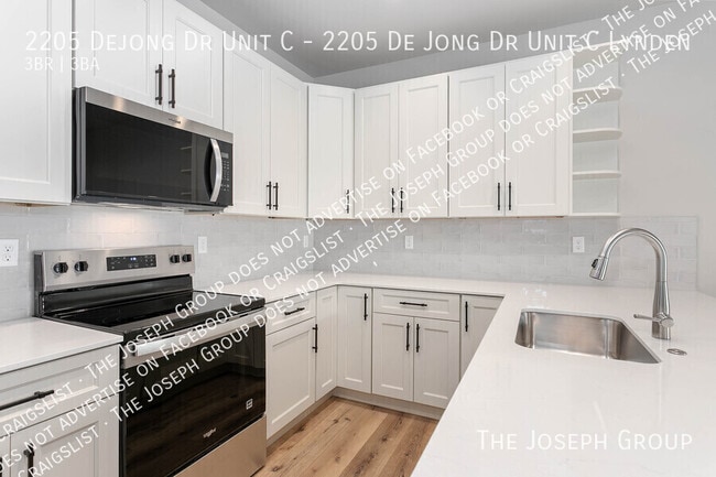 Photo - 2205 Dejong Dr Unit C
