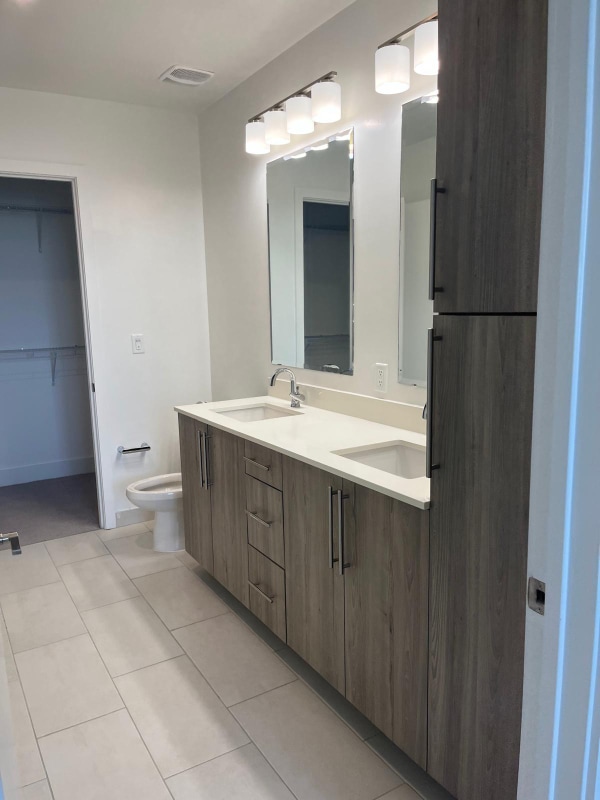 Photo - 8805 NW 41st St