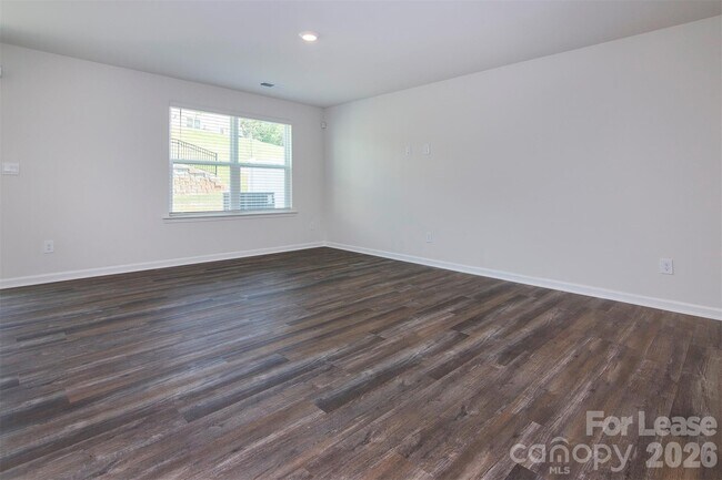 Photo - 5159 Hyrule Dr