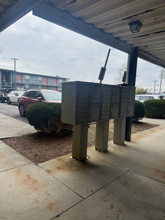 Photo - MOVE IN SPECIAL only $2500/month! AVAILABL... Unit 108