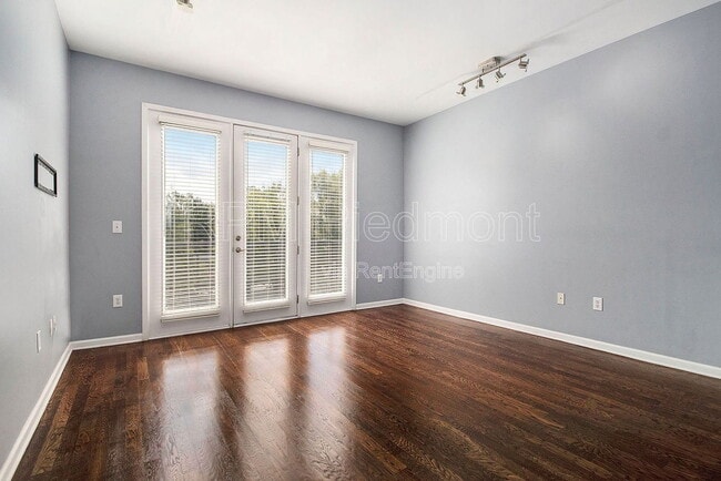 Photo - 5300 Peachtree Rd Unit 3306