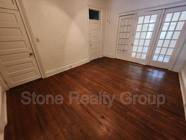 Photo - 502 S 5th St