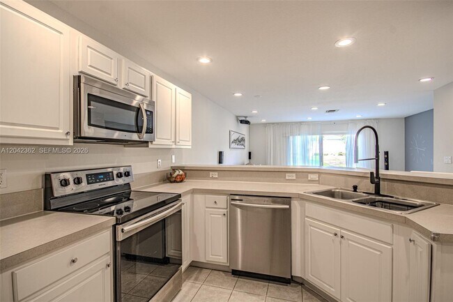 Photo - 16171 Sierra Palms Dr