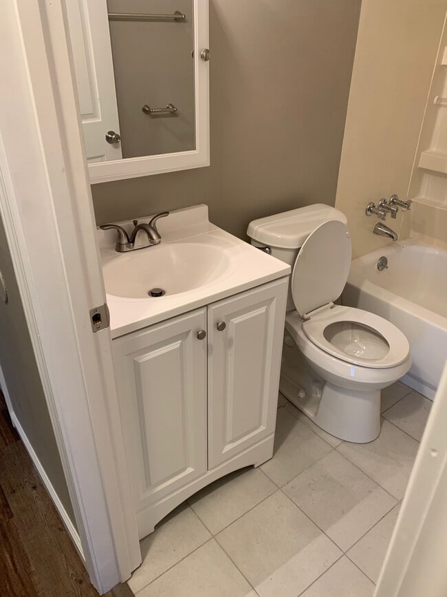 Legion Park & Heartwood Court Apartments Owensboro, KY