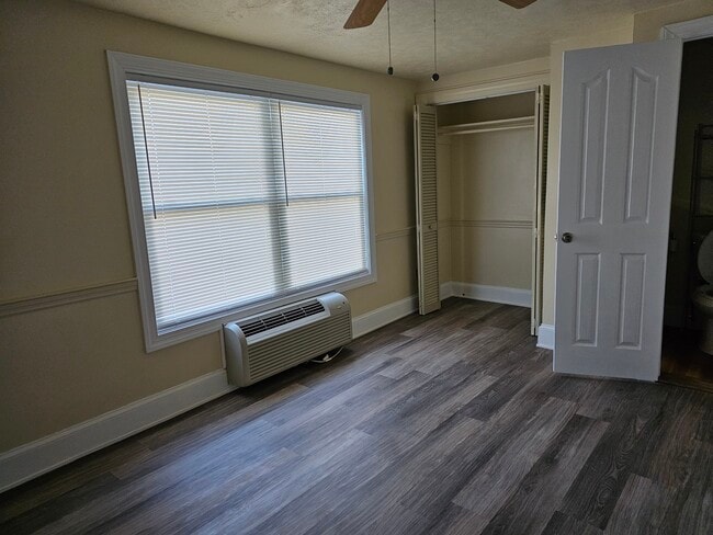 Photo - 302 Alder St