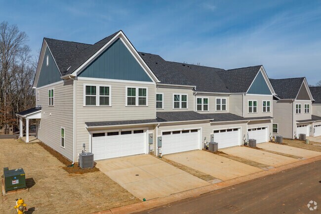 Marglyn at Matthews - Marglyn Matthews