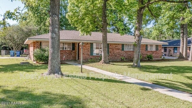 Photo - 214 Dover Dr