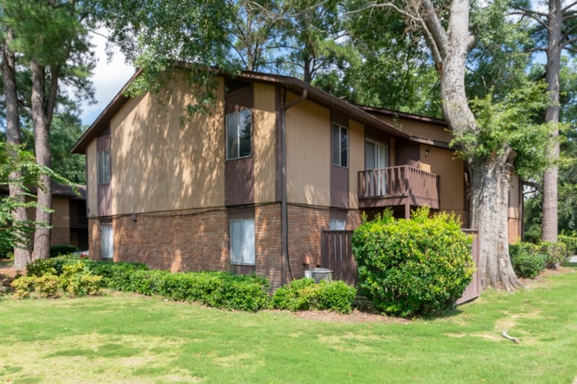 Photo - 1824-2020 Sheffield Dr