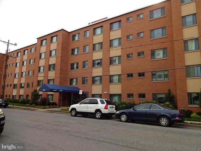 Utilities Included! Parking! Near Pentagon... - Utilities Included! Parking! Near Pentagon... Unidad 701 Rental