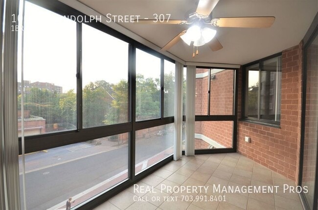 Photo - 1001 N Randolph St Unit 307